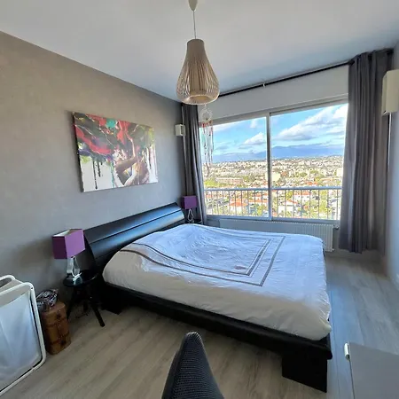 T3 75m² Incroyable Vue Mer/piscine/tennis/terrasse * Antibes